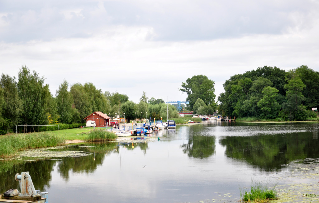 Mosty na żuławskich rzekach