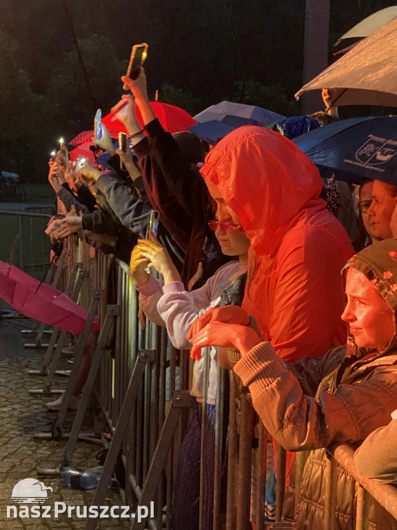 XIV Faktoria Kultury - Roxie Węgiel