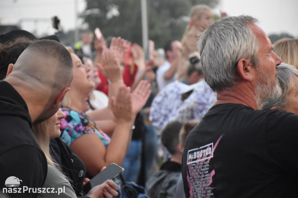 Piękni i Młodzi zagrali w Błotniku