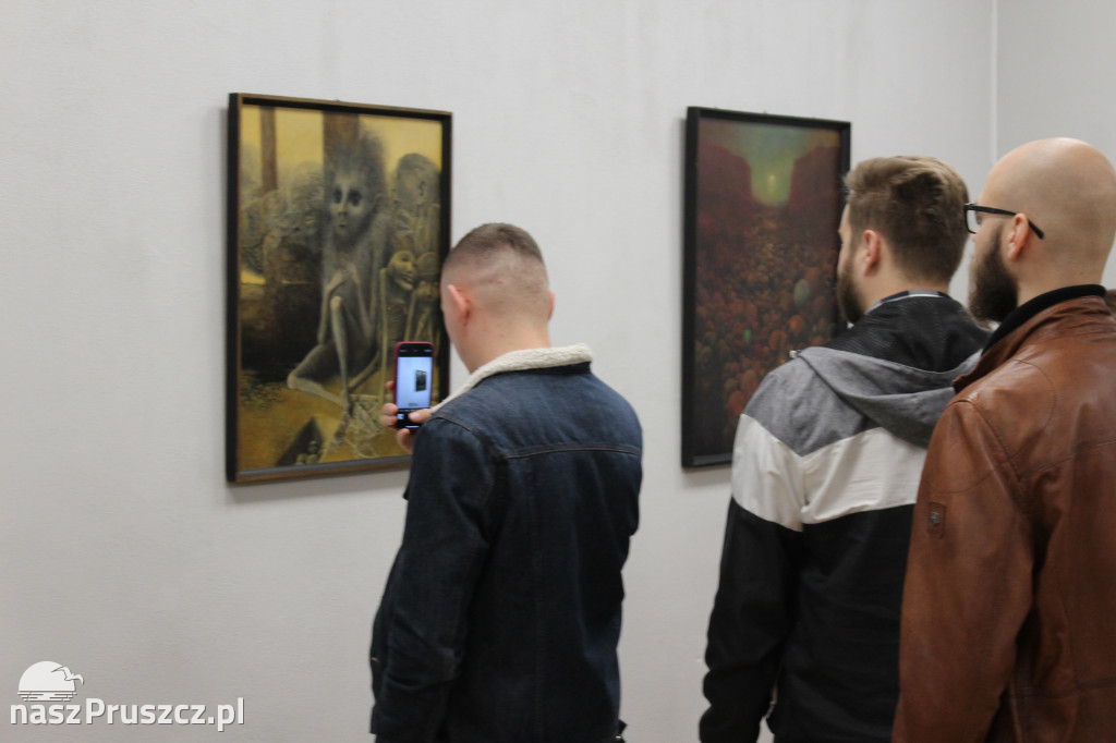 Wystawa prac Zdzisława Beksińskiego w Pruszczu Gd.