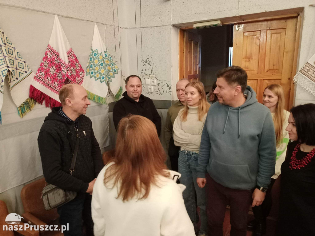 Konwój humanitarny dotarł na Ukrainę