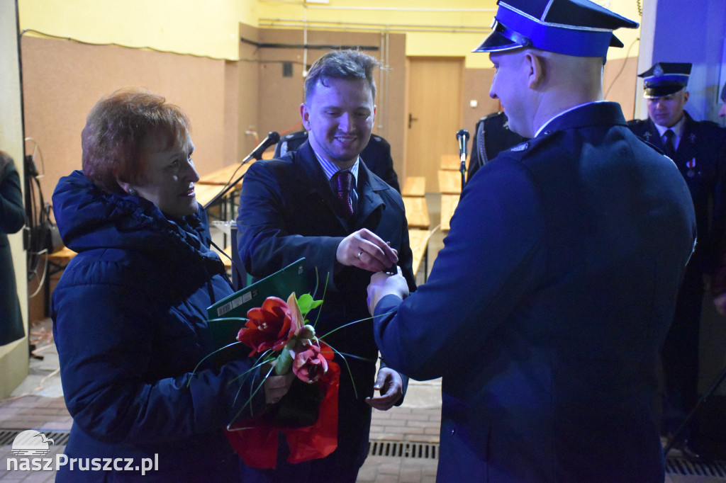 OSP Pszczółki ma nowy wóz!