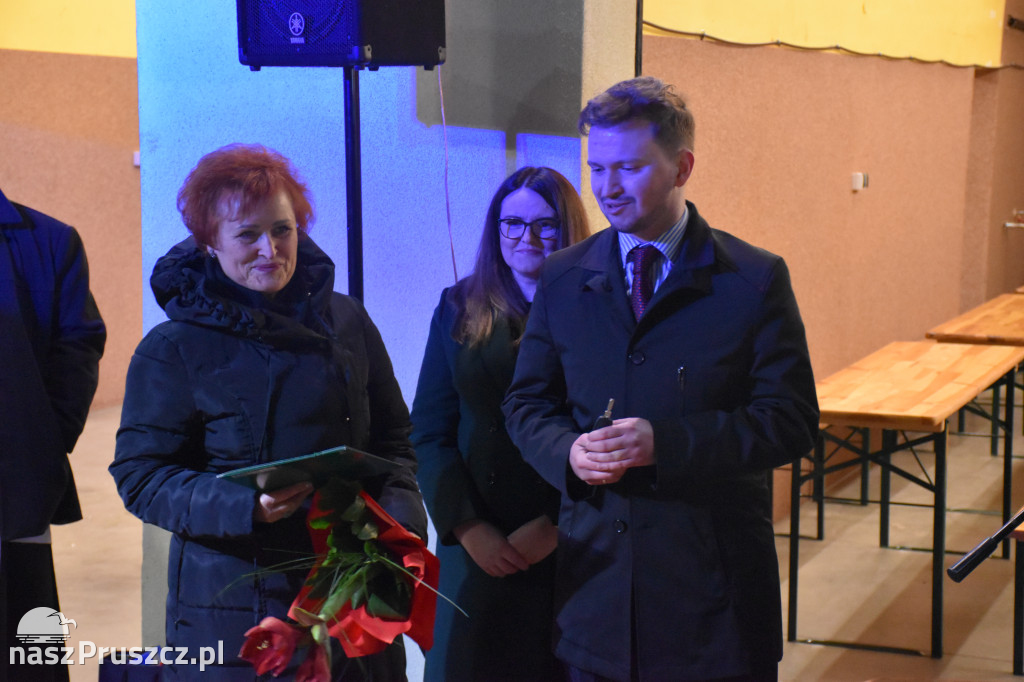 OSP Pszczółki ma nowy wóz!