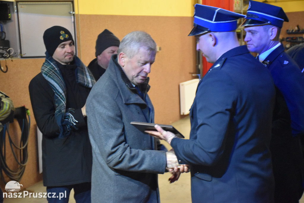 OSP Pszczółki ma nowy wóz!