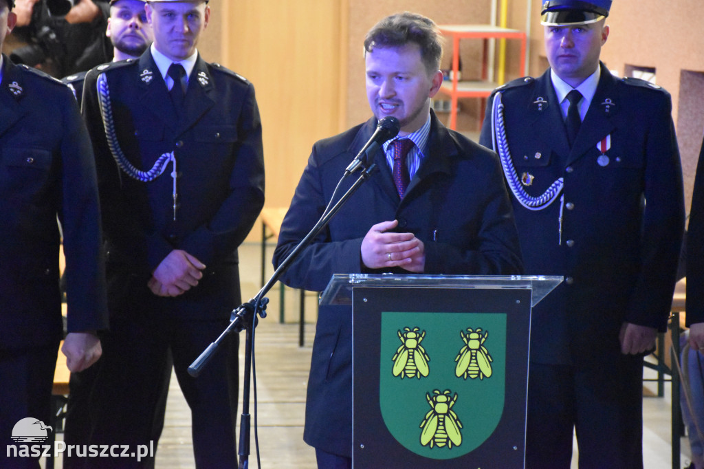 OSP Pszczółki ma nowy wóz!