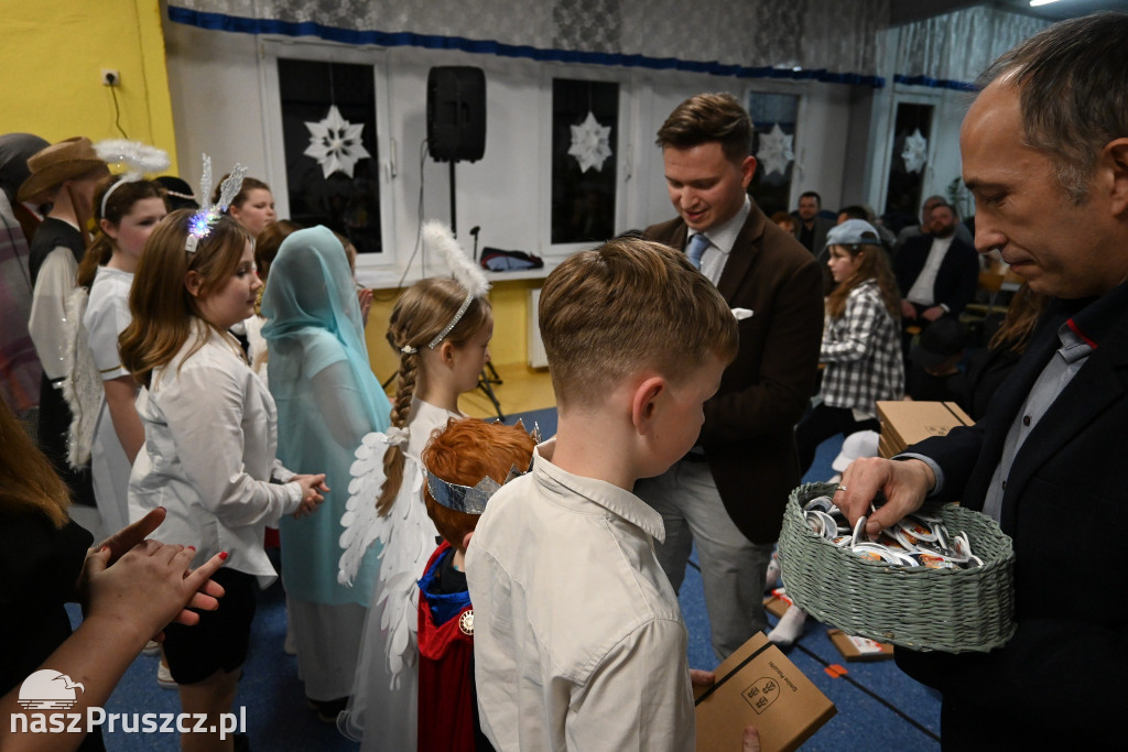 Przegląd Jasełek w gmine Pszczółki
