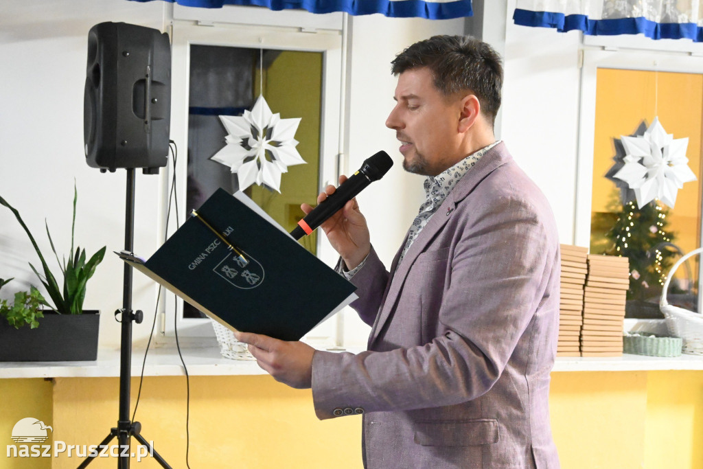 Przegląd Jasełek w gmine Pszczółki