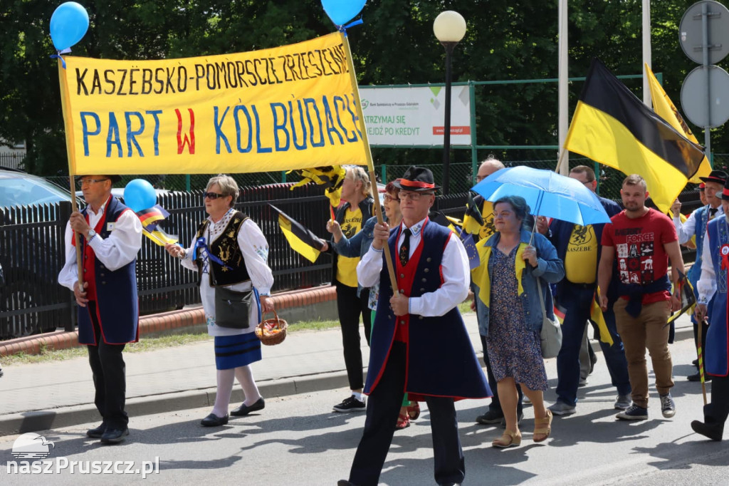 Przemarsz ulicami Kolbud - Dni Gminy Kolbudy