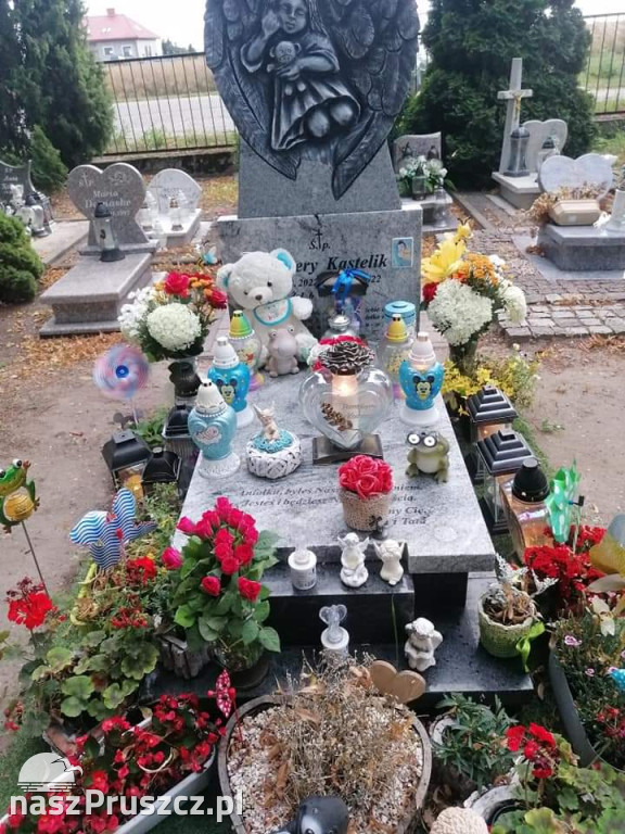 Kto okradł grób półrocznego Ksawerego?