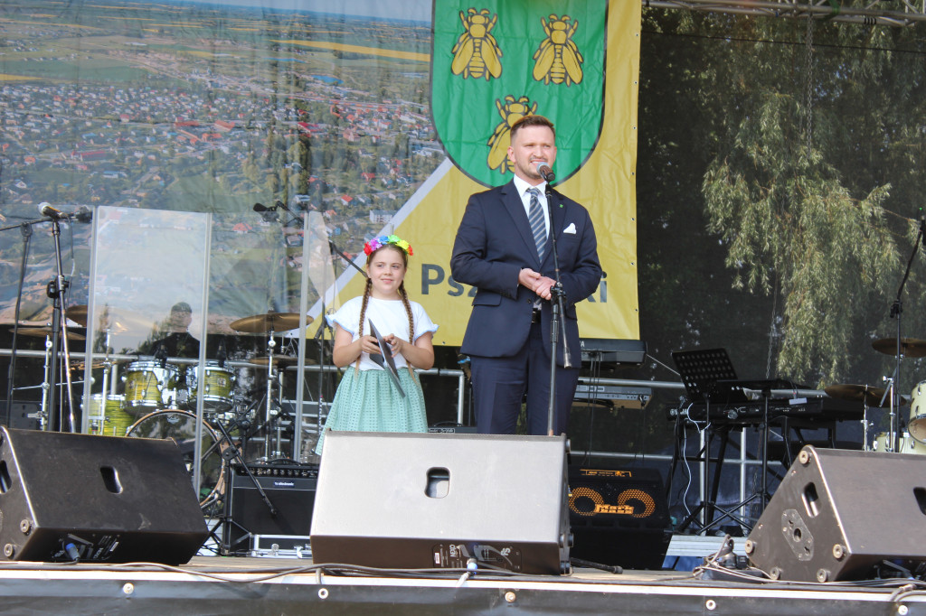 Dożynki gminy Pszczółki