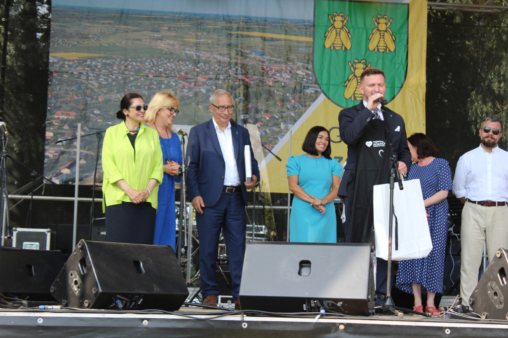 Dożynki gminy Pszczółki