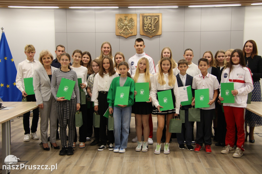 Stypendia sportowe od wójt Magdaleny Kołodziejczak