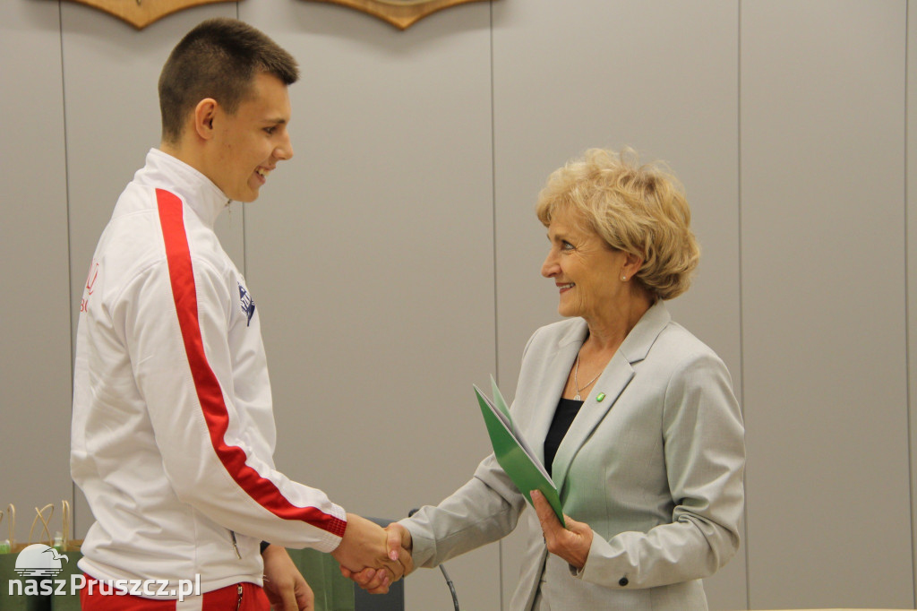 Stypendia sportowe od wójt Magdaleny Kołodziejczak
