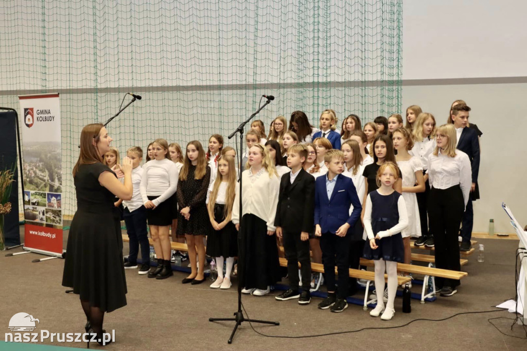 Kolbudy: Wójt wręczył sypendia najlepszym uczniom