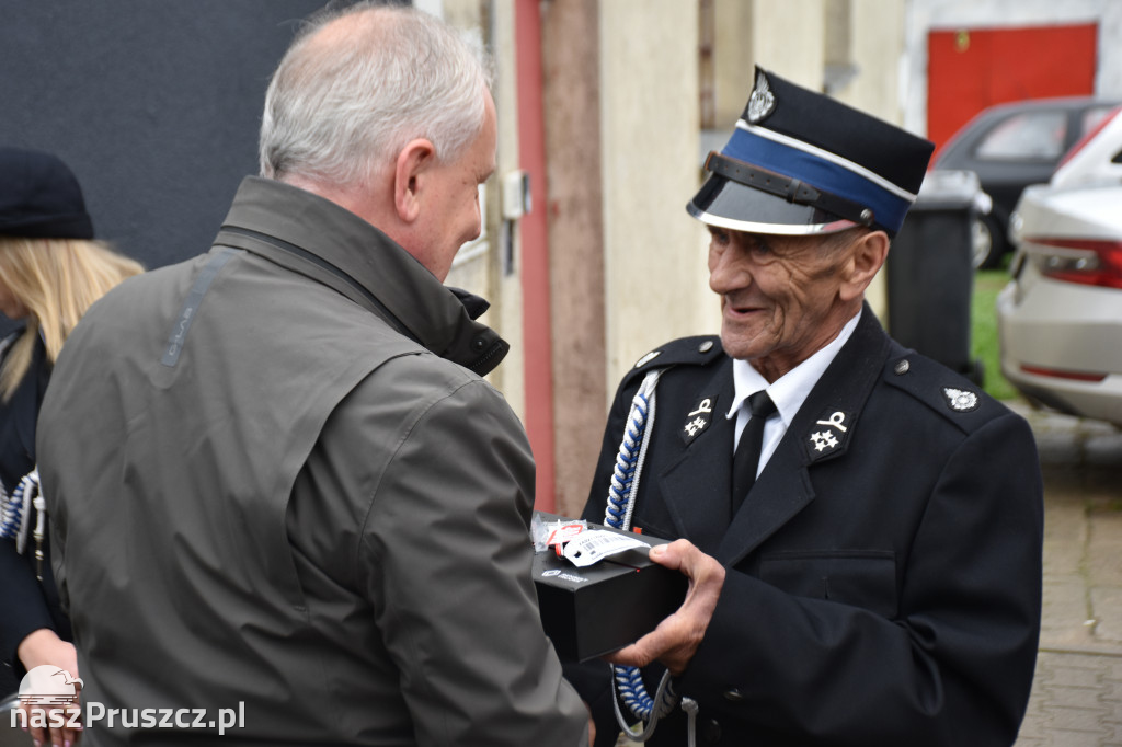 OSP w Pręgowie oficjalnie ma już nowy wóz