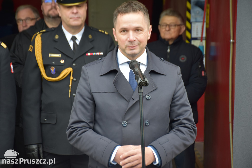 OSP w Pręgowie oficjalnie ma już nowy wóz