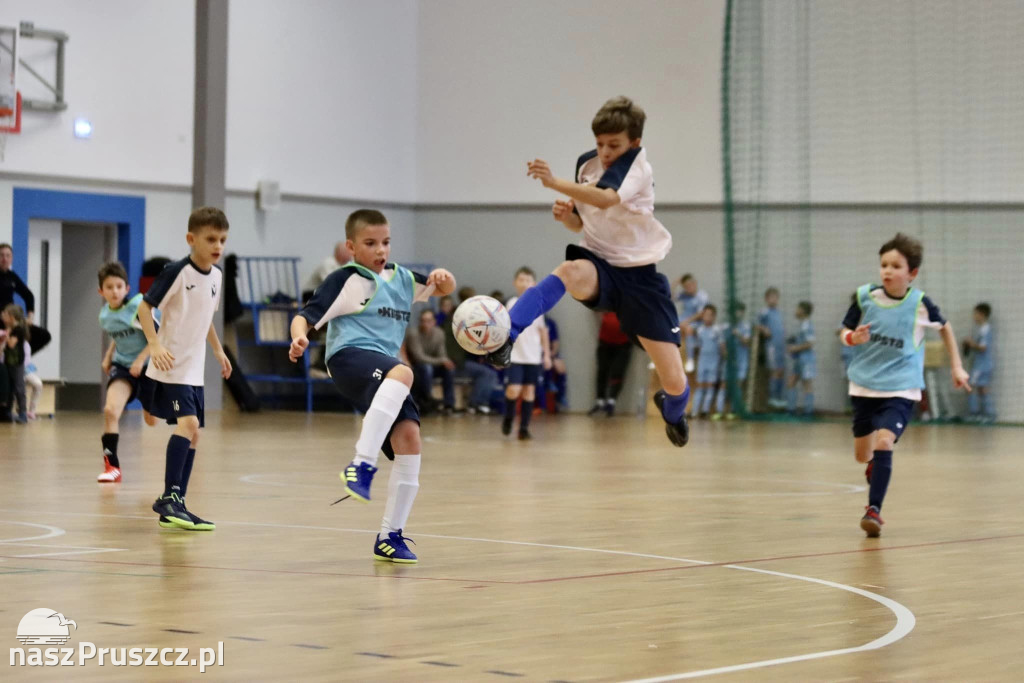 Piłkarskie Świeto Niepodległości w Kowalach