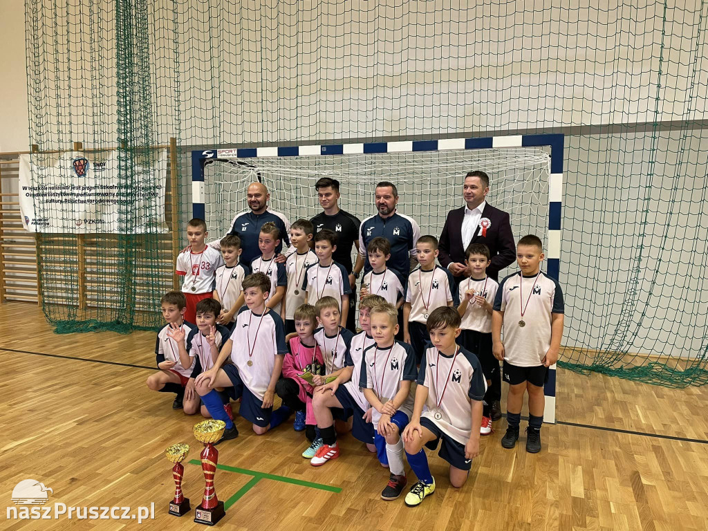Piłkarskie Świeto Niepodległości w Kowalach