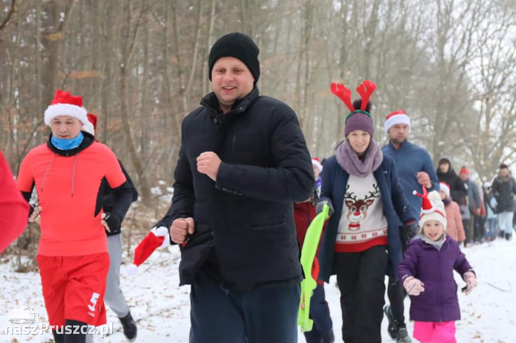 Bieg mikołajkowy w Bąkowie