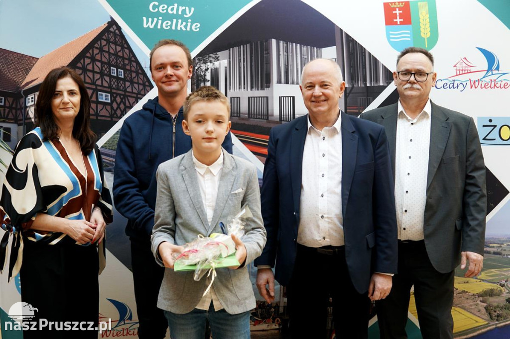 Cedry Wielkie: Stypendia wójta Golińskiego