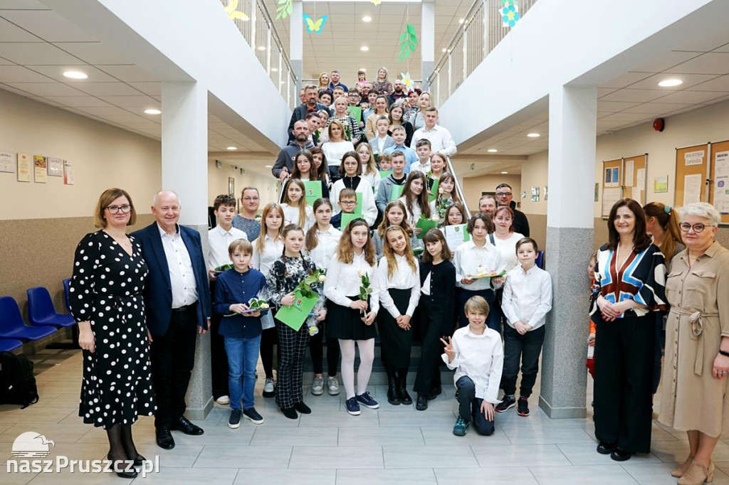Cedry Wielkie: Stypendia wójta Golińskiego