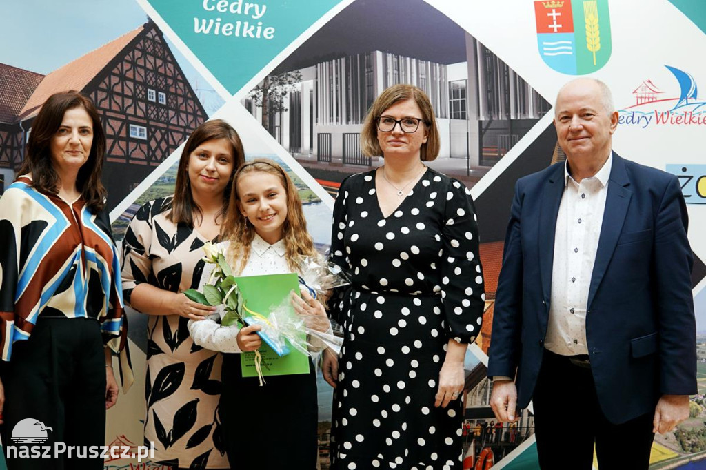 Cedry Wielkie: Stypendia wójta Golińskiego