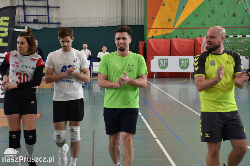 Turniej siatkówki w Łęgowie