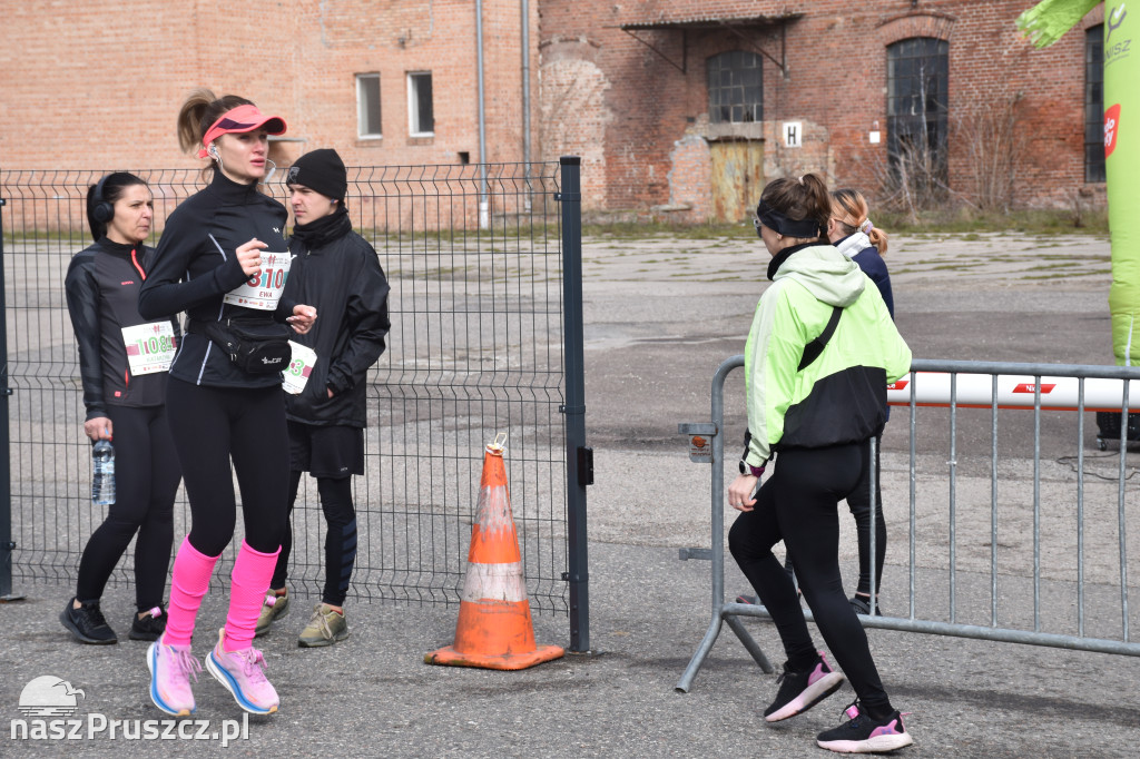 Pruszcz Gdański: Półmaraton i 5-tka nad Radunią