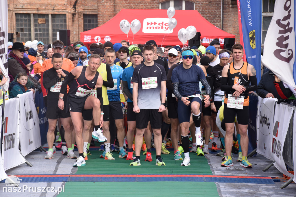 Pruszcz Gdański: Półmaraton i 5-tka nad Radunią