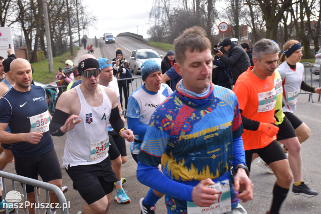 Pruszcz Gdański: Półmaraton i 5-tka nad Radunią