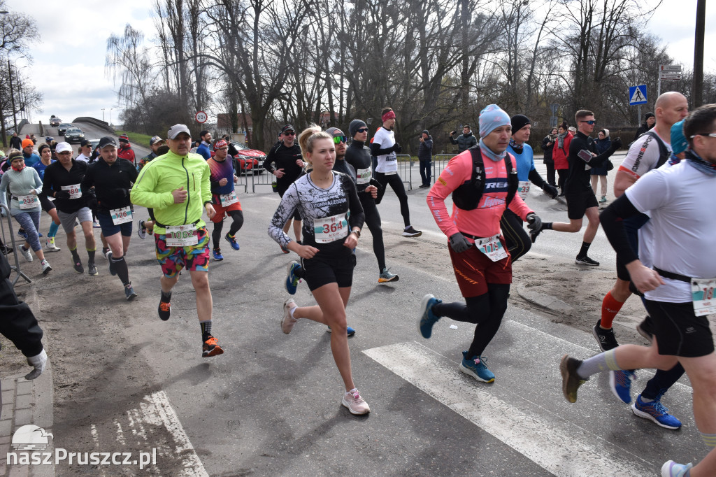 Pruszcz Gdański: Półmaraton i 5-tka nad Radunią