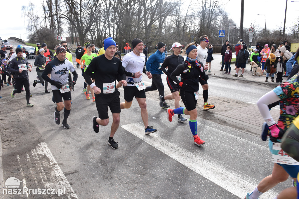 Pruszcz Gdański: Półmaraton i 5-tka nad Radunią