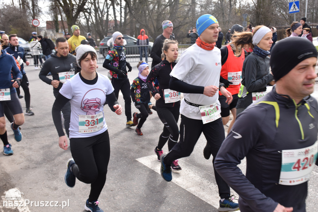 Pruszcz Gdański: Półmaraton i 5-tka nad Radunią