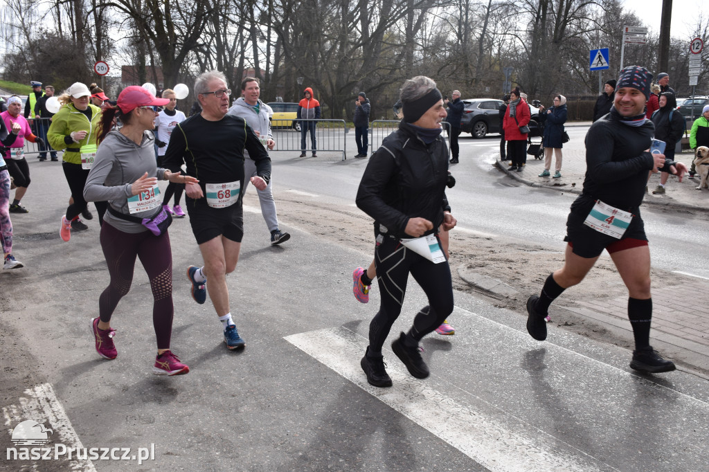 Pruszcz Gdański: Półmaraton i 5-tka nad Radunią