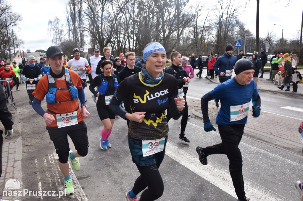 Pruszcz Gdański: Półmaraton i 5-tka nad Radunią
