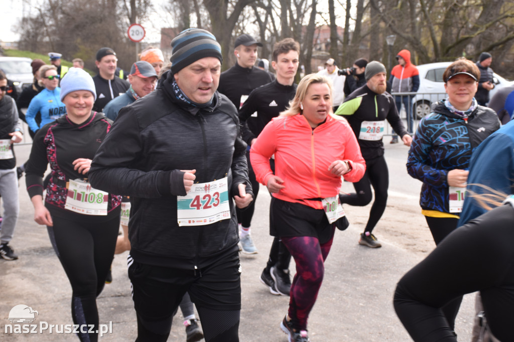 Pruszcz Gdański: Półmaraton i 5-tka nad Radunią