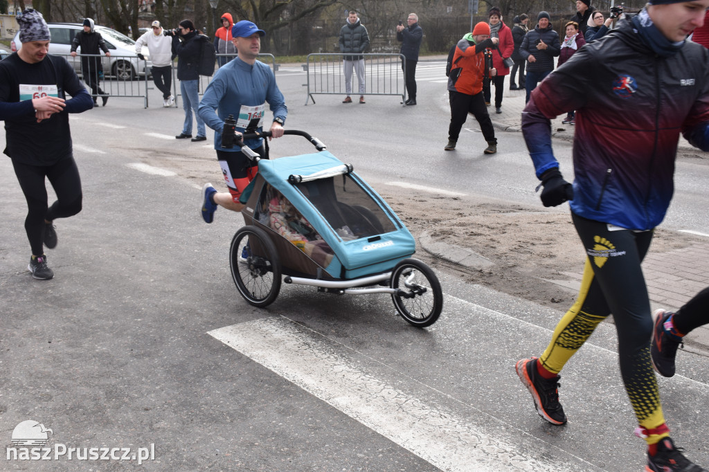 Pruszcz Gdański: Półmaraton i 5-tka nad Radunią