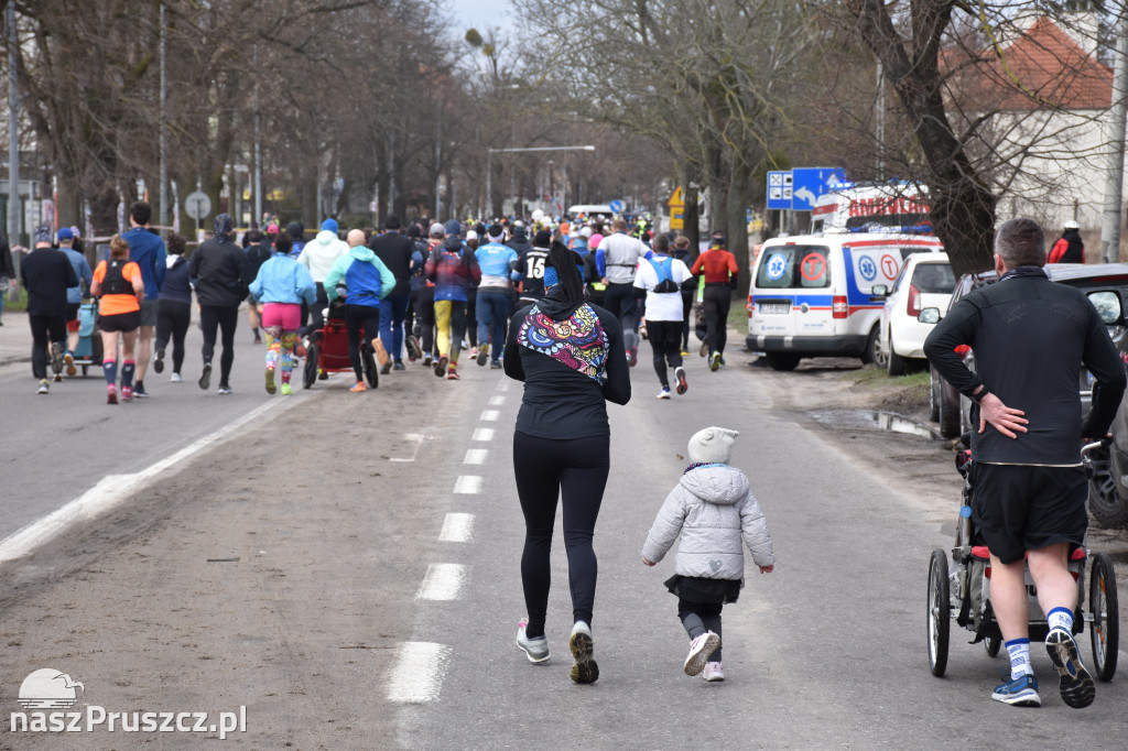 Pruszcz Gdański: Półmaraton i 5-tka nad Radunią
