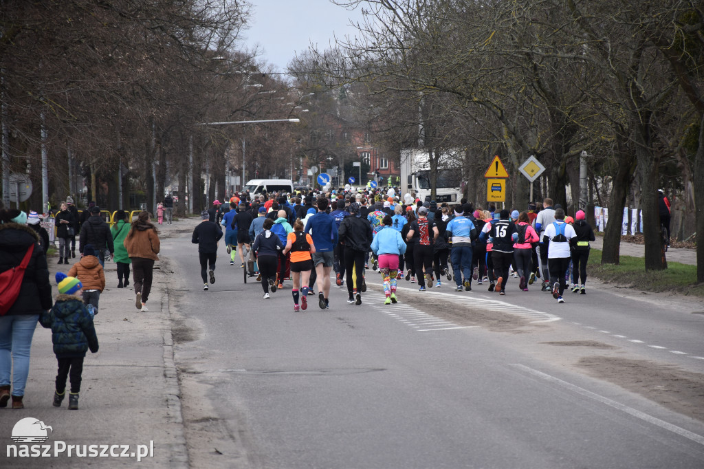 Pruszcz Gdański: Półmaraton i 5-tka nad Radunią
