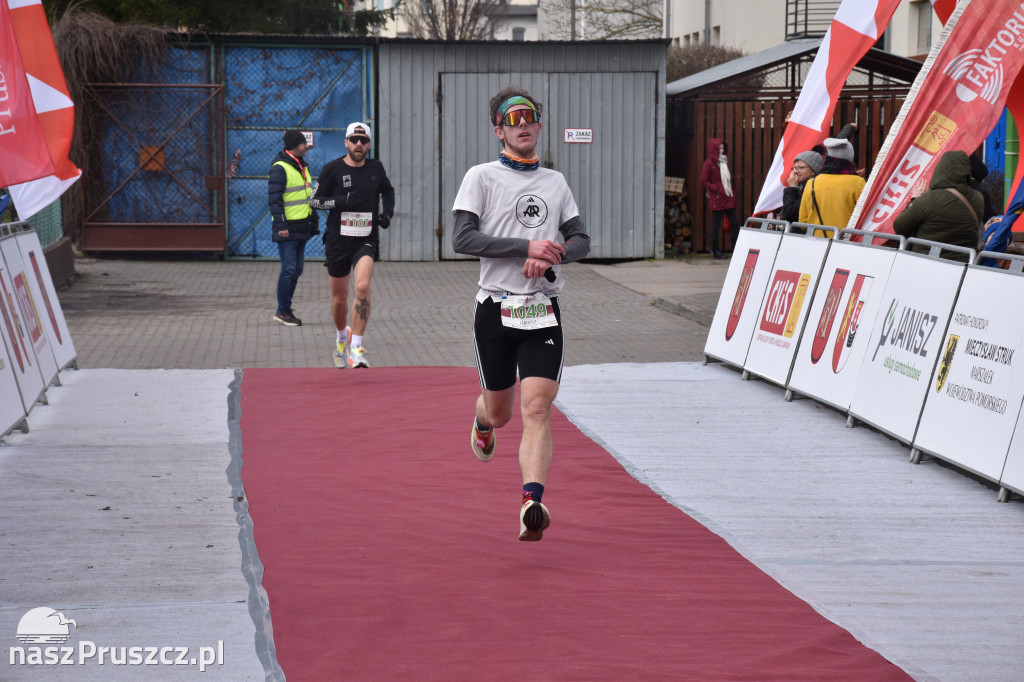 Pruszcz Gdański: Półmaraton i 5-tka nad Radunią