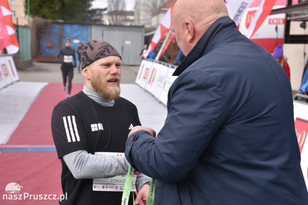 Pruszcz Gdański: Półmaraton i 5-tka nad Radunią