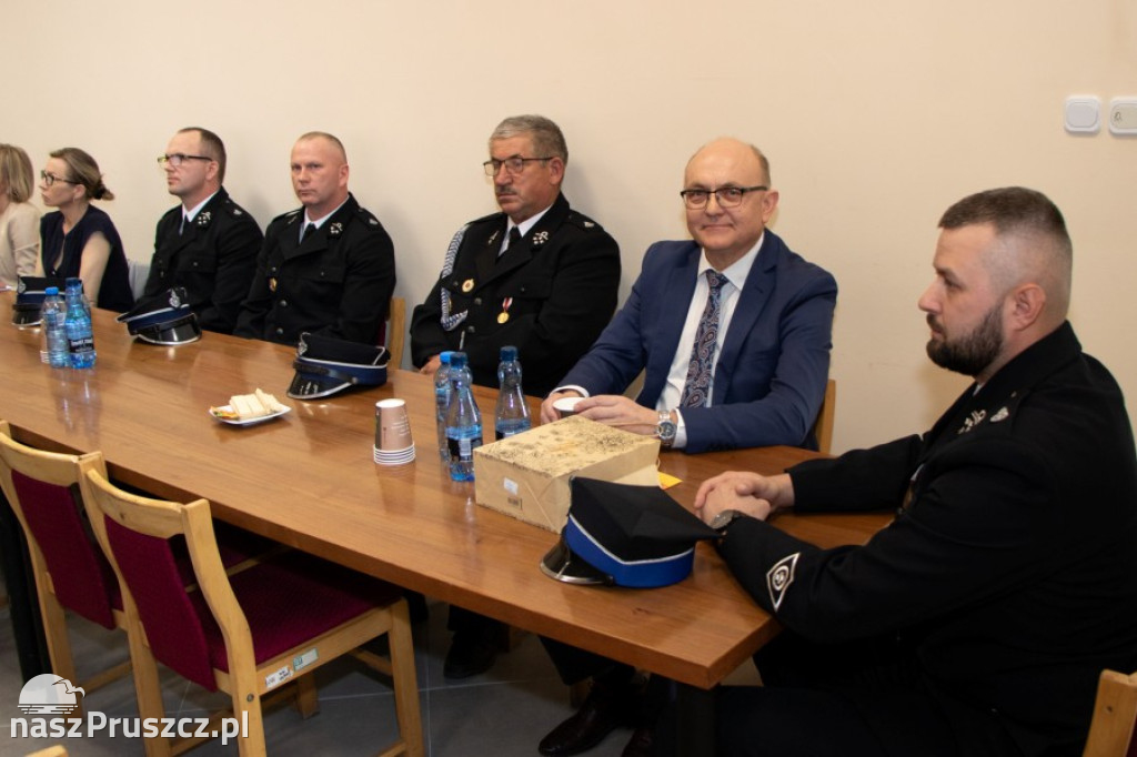 Trąbki Wielkie: Nowa wójt oraz radni złożyli ślubowanie