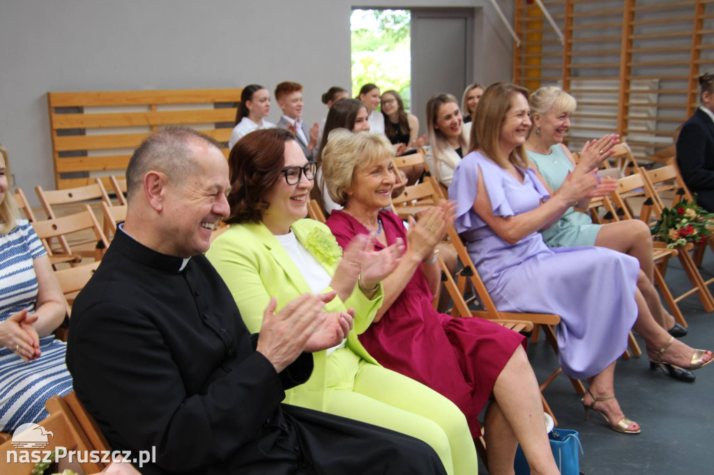 Uczniowie z gminy Pruszcz Gdański rozpoczęli wakacje