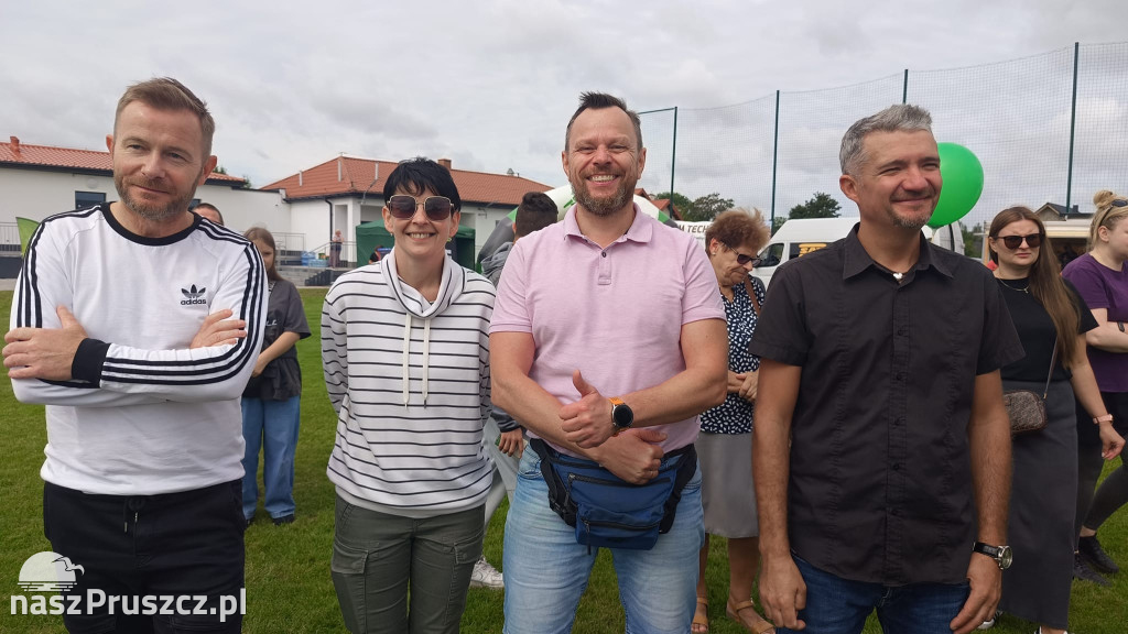 Otwarcie zmodernizowanego boiska w Wiślince