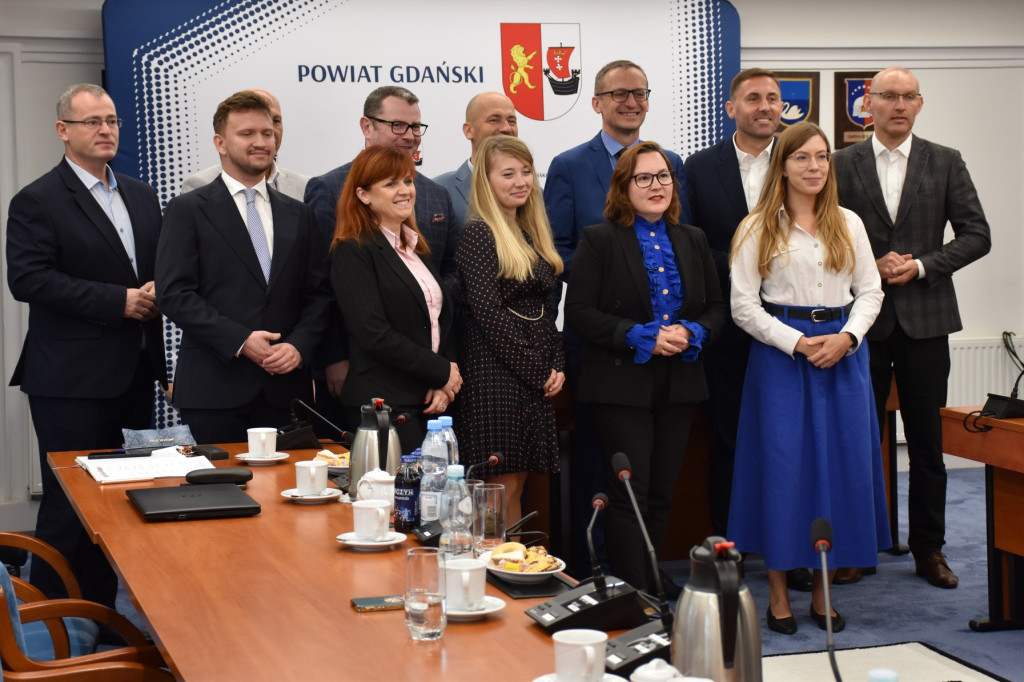 Podpisanie listu intencyjnego: powiat gdański - gminy i Miasto Pruszcz Gdański