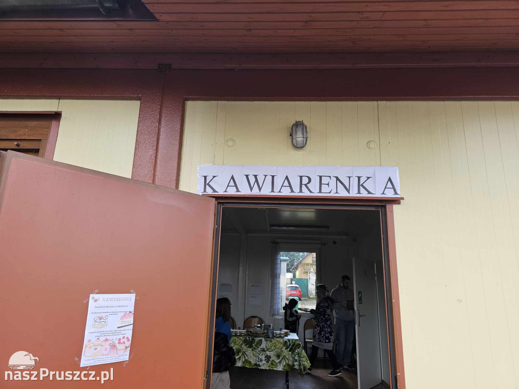 Kawiarenka w Roszkowie dla pogorzelców z Radunicy