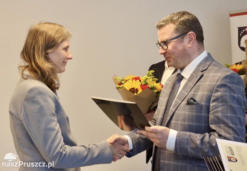 Wójt Goliński nagrodził nauczycieli