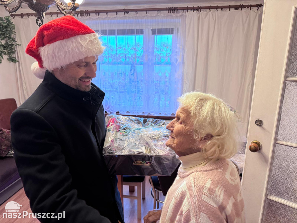 Cedry Wielkie: Świąteczna wizyta u sneiorów