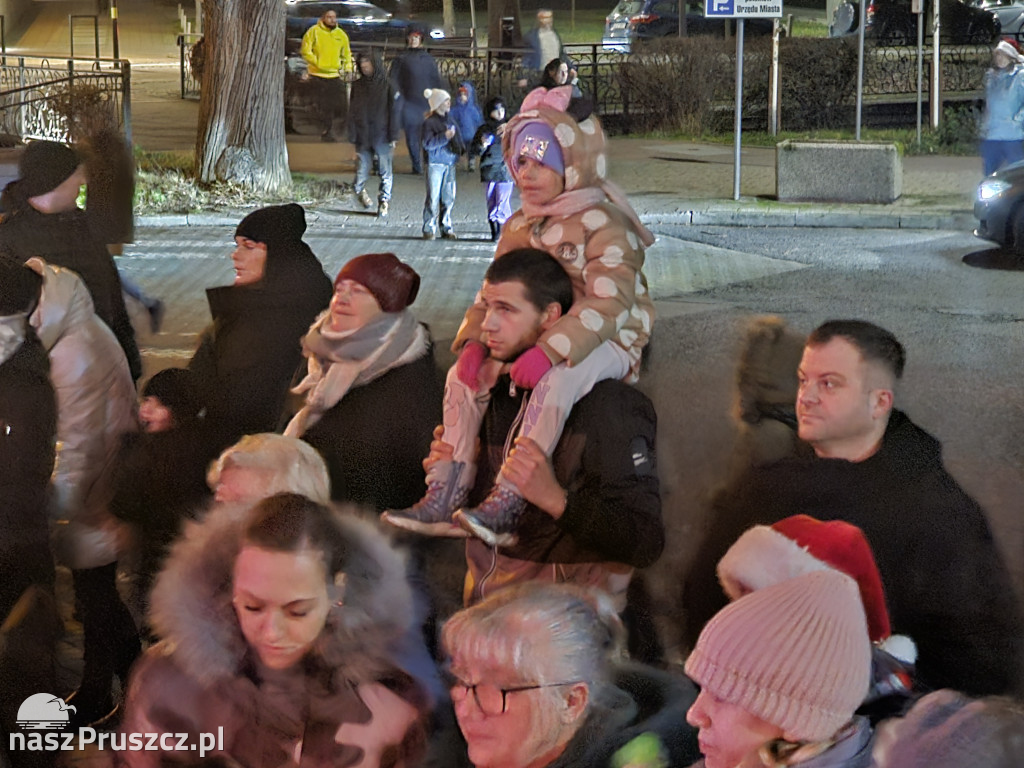 Pruszczanie rozpoczęli święta