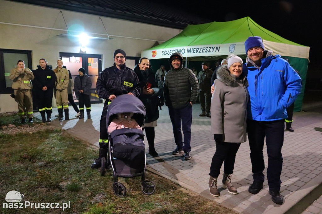 Przywitanie nowego wozu OSP Mierzeszyn